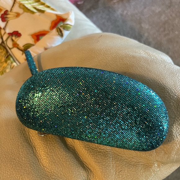 Catherine Malandrino Hard Eyeglass Case Wristlet, Turquoise Glitter - Picture 4 of 12